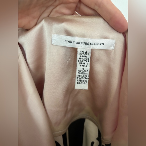 Diane von Furstenburg Size 6 Summer Skirt - Picture 5 of 5